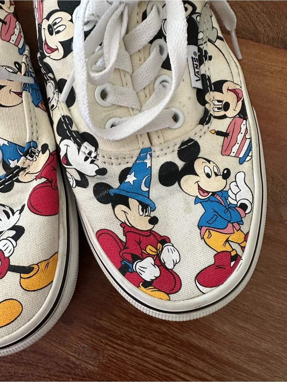 Disney low top